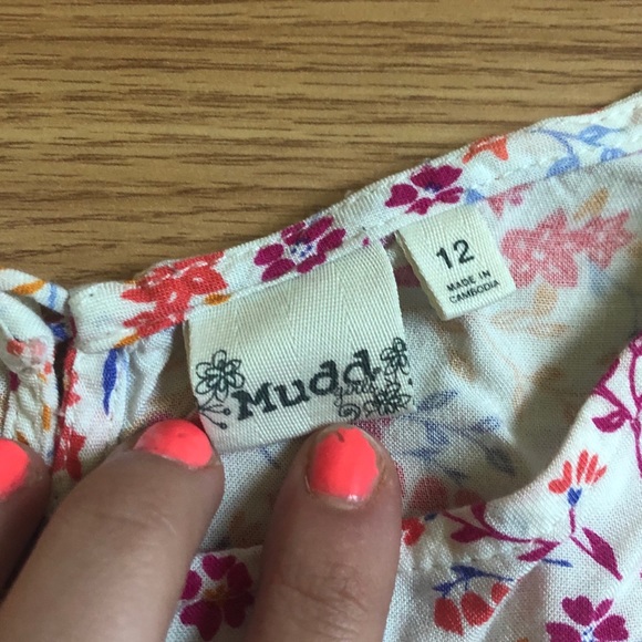 Floral Flowy top - Picture 3 of 4